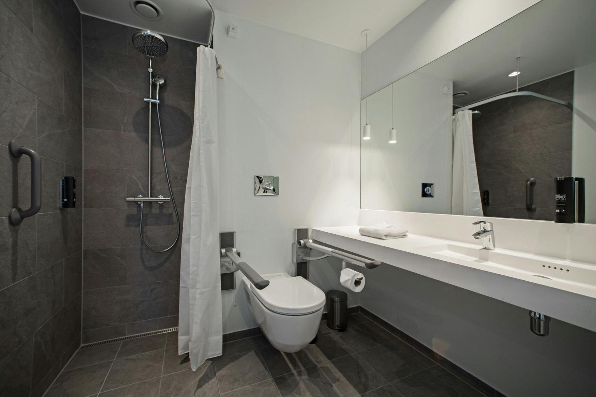 Four Points Flex By Sheraton הורסנס מראה חיצוני תמונה